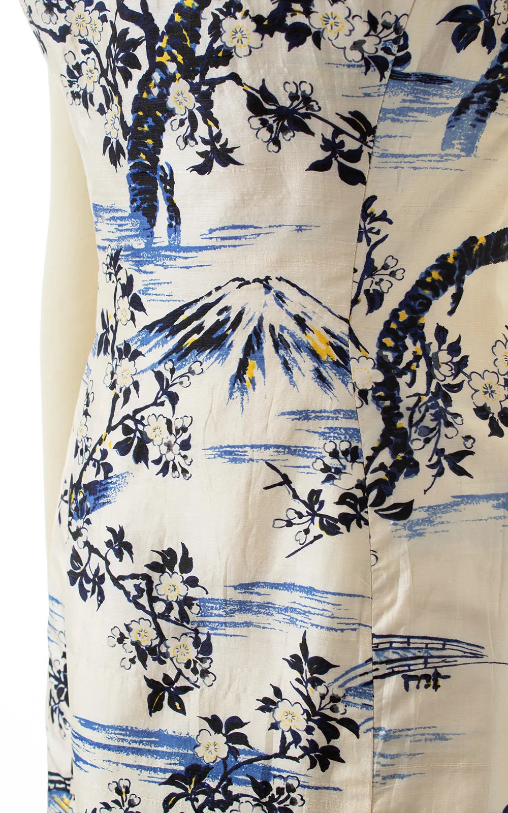 1950s Mt. Fuji Novelty Print Silk Halter Dress | x-small/small