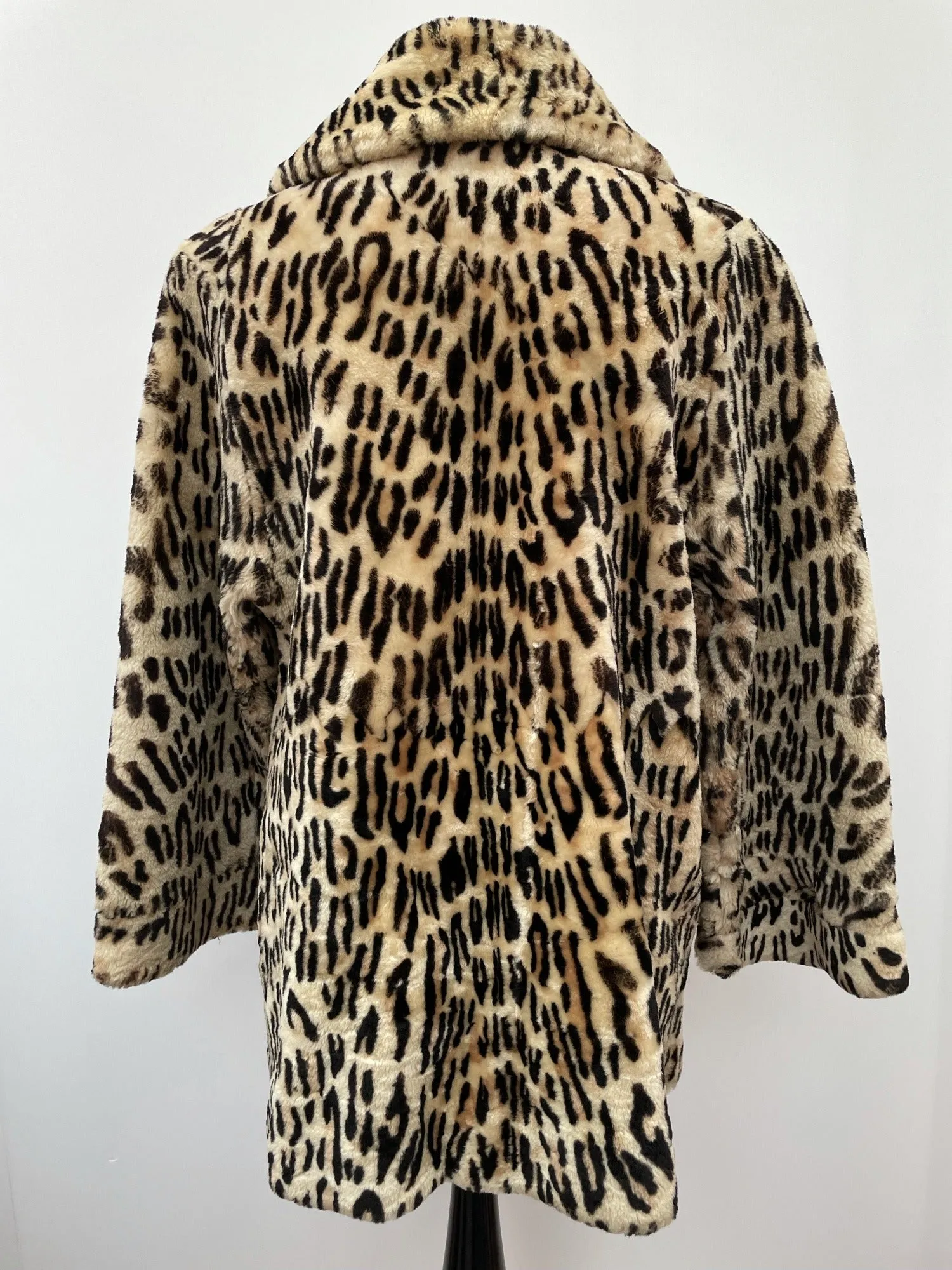 60s Beaver Lamb Leopard Print Coat - Size 12-14