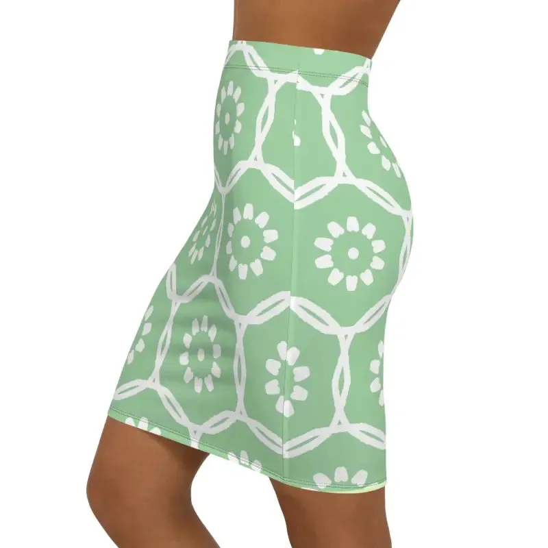 Chic Mini Skirt with Light Floral Pattern