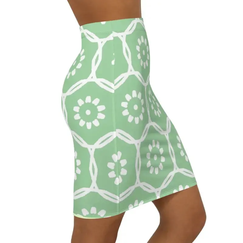 Chic Mini Skirt with Light Floral Pattern