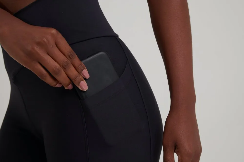 LEVITATE Leggings with Pockets  - SOLID BLACK (with Hawaiian Islands)
