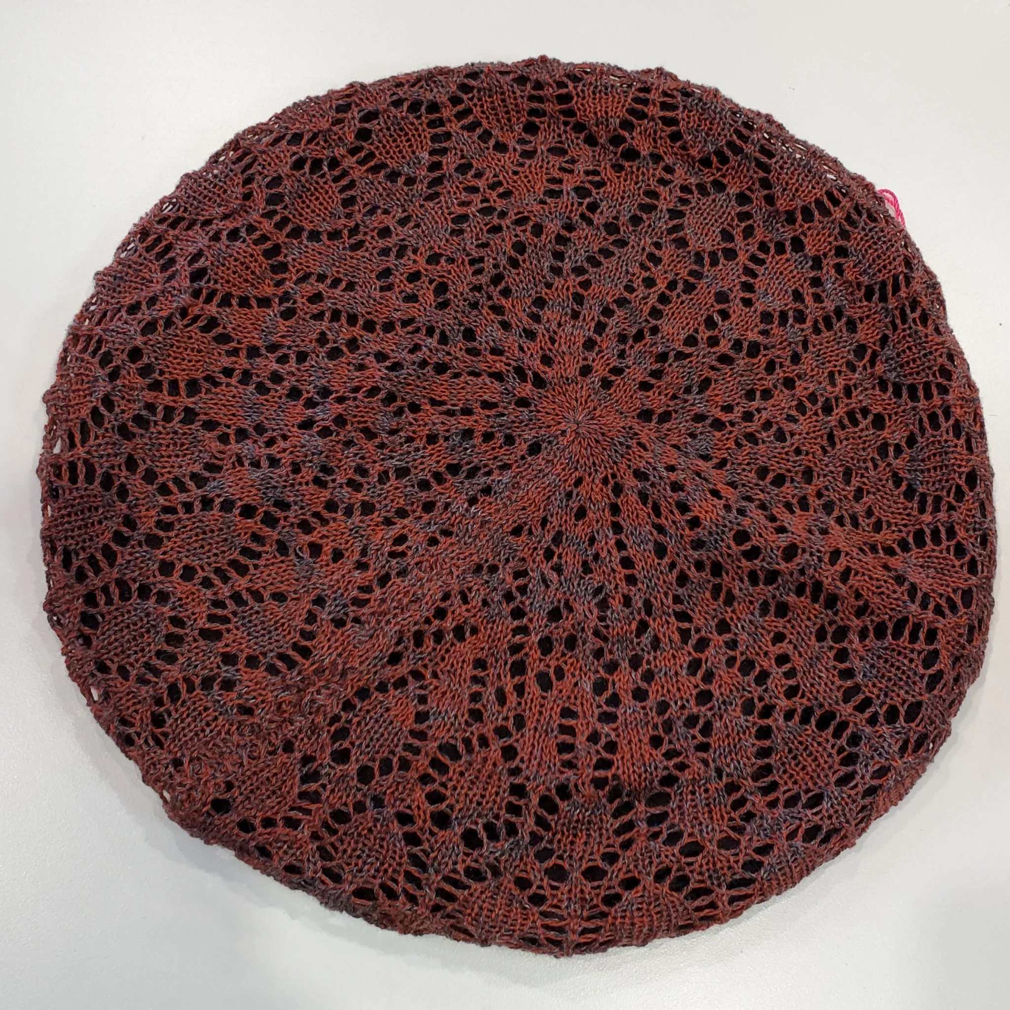 Lightweight Lined Two Toned Berets Atifa