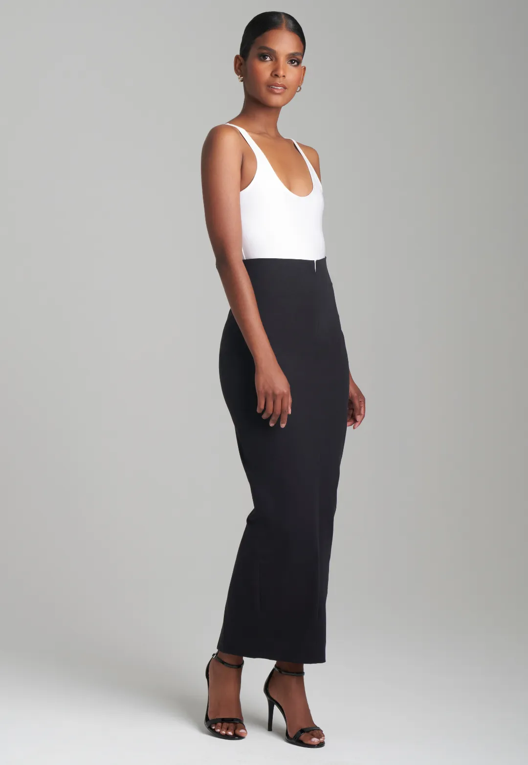Penelope Italian Stretch Pencil Skirt in Black
