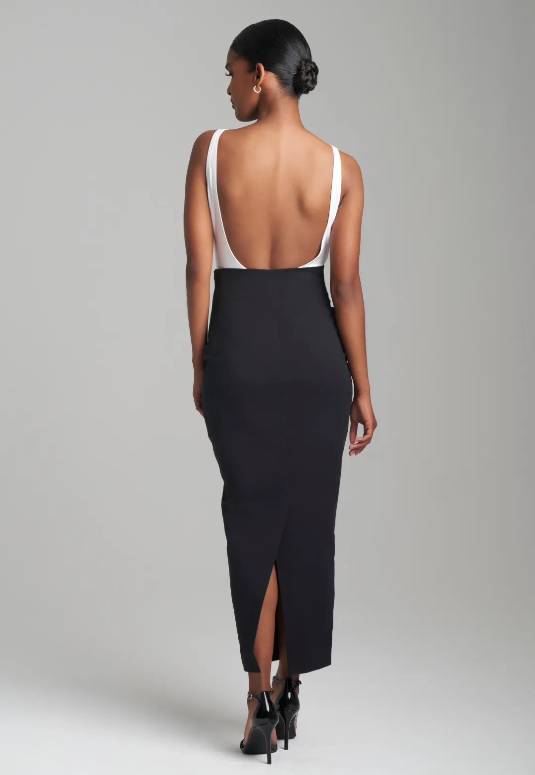 Penelope Italian Stretch Pencil Skirt in Black