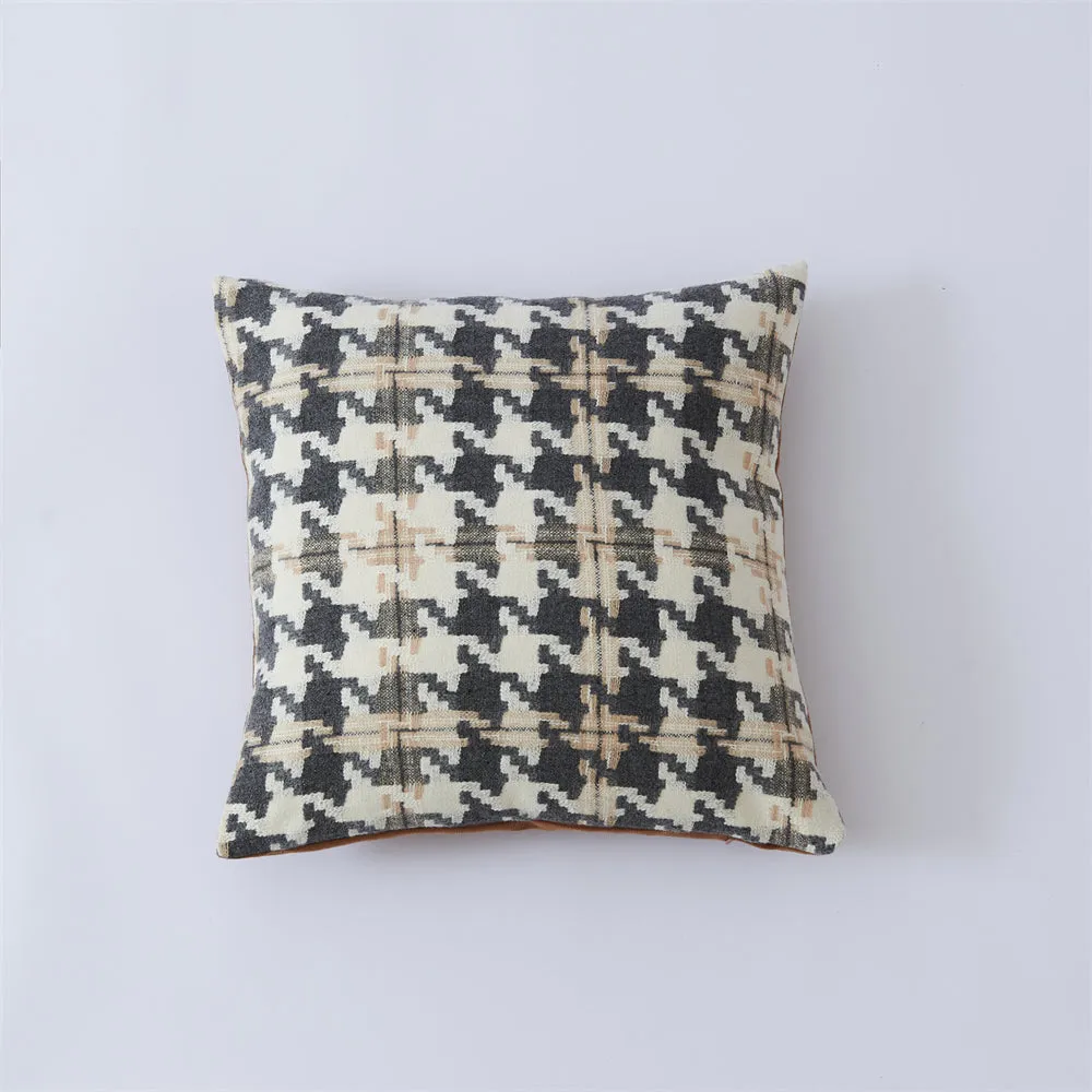 Simple Casual Black And White Checkerboard Pillowcase | Brodtica.com