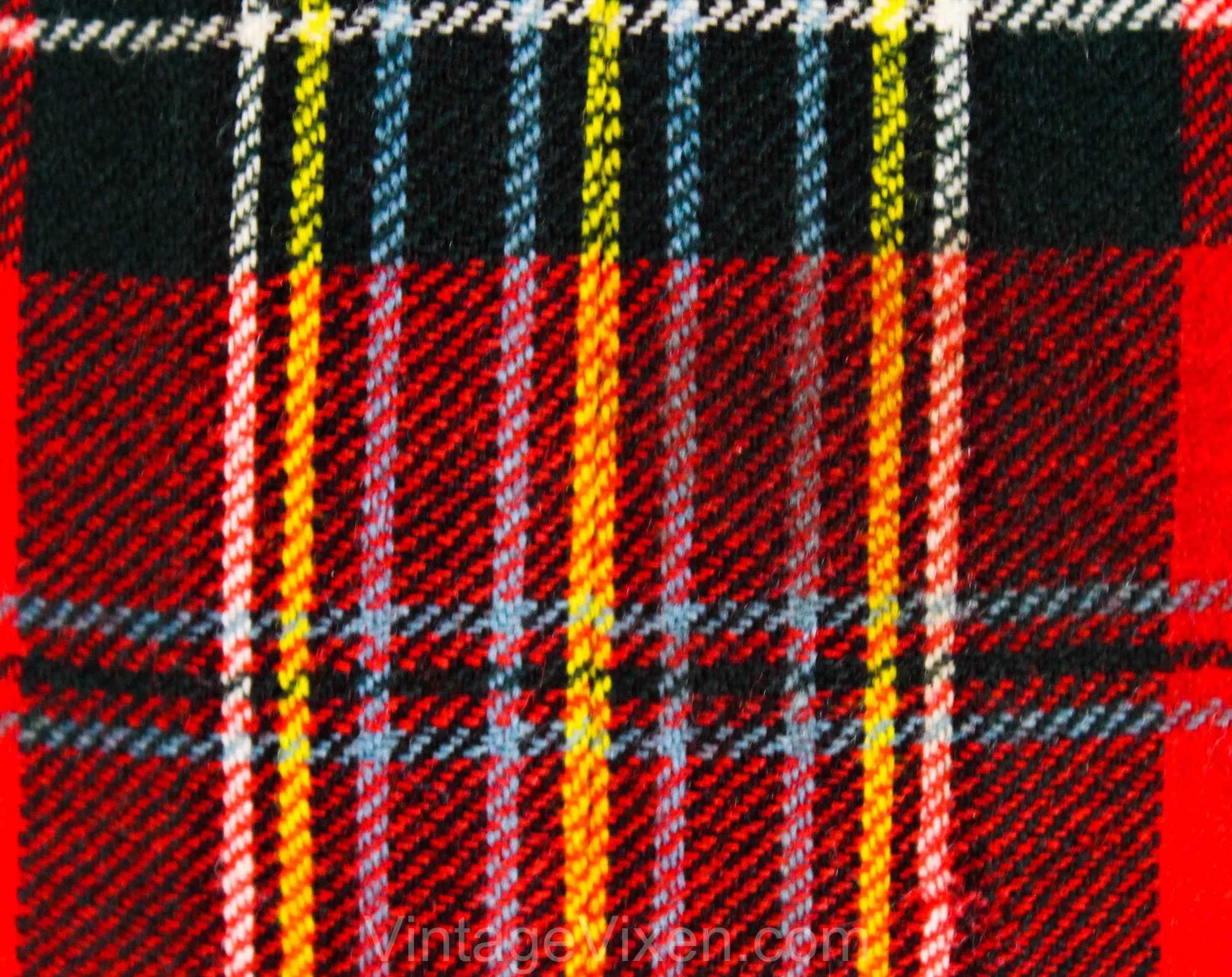 Size 8 Red Plaid Skirt - 1950s Scottish Tartan Wool Office Style - Medium 50s Fall Autumn Winter Classic - 50's Secretary Style - Waist 27