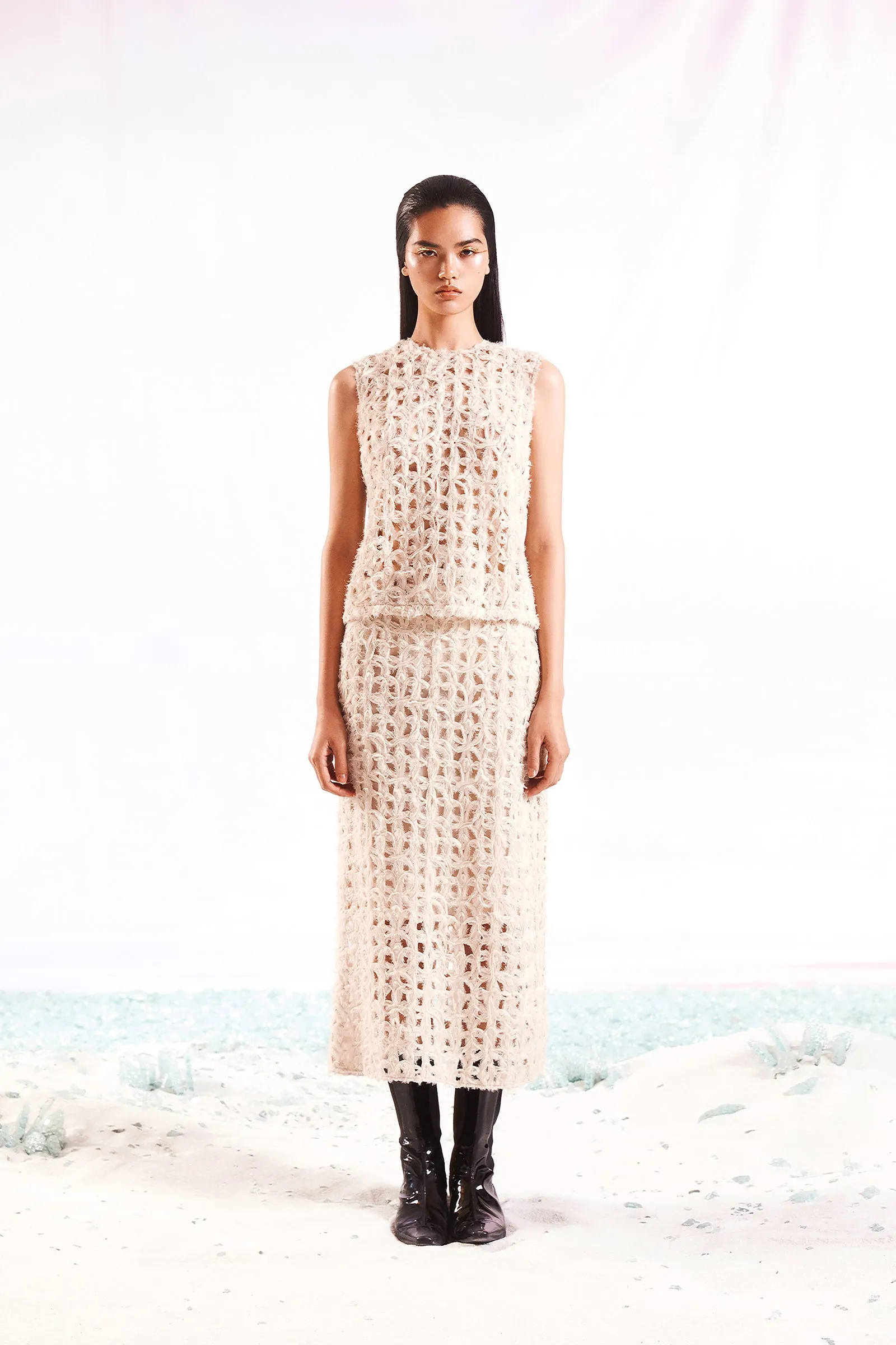 Summer embroidery long pencil skirt