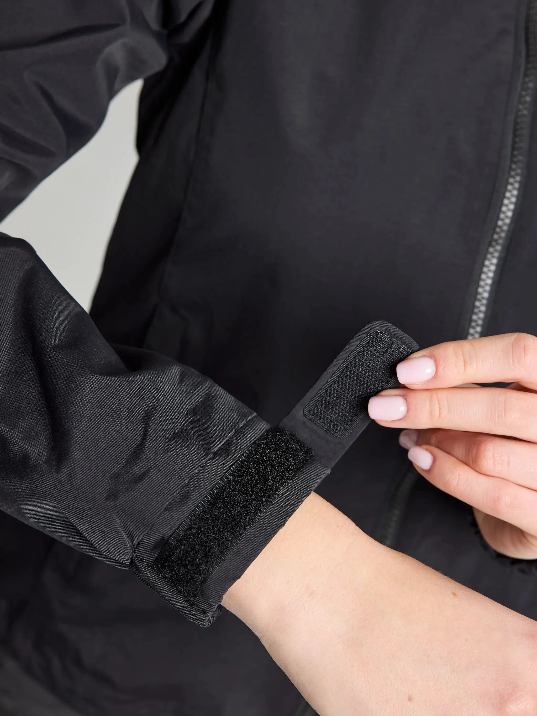 WOMAN SAILING JACKET