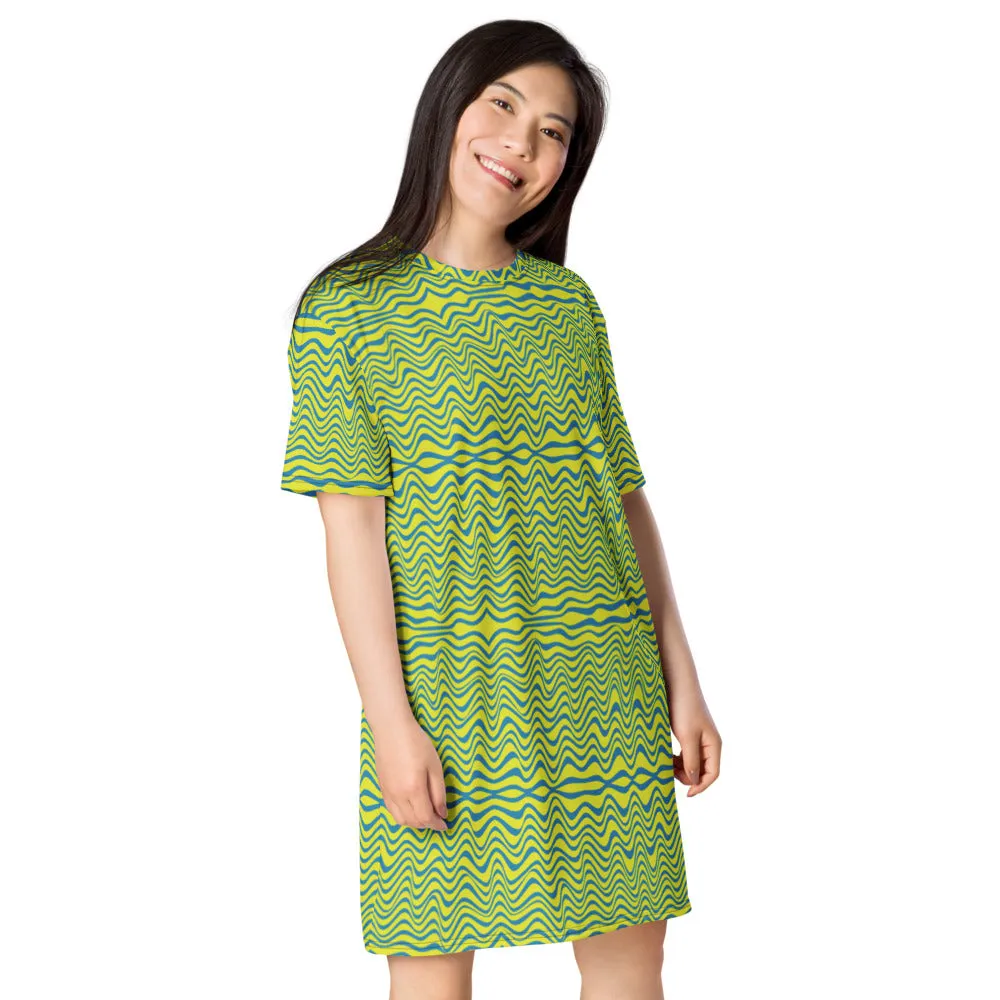 Yellow Blue Wavy T-shirt Dress, Waves Abstract Print Women's Short Sleeves Dress-Made in USA/EU/MX